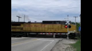 Union Pacific Freight Train Through Wadsworth [upl. by Maryanne600]