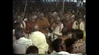 03 Saadhinchane  Aarabhi 139th Thyagaraja Aradhana  1986mpg [upl. by Desimone]