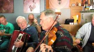 Irish Washer Woman featuring Ron Graham on Fiddle at Slainte by the Piers 1st Birthday Party [upl. by Aicele93]