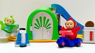 Vintage TELETUBBIES Tubbytronic Superdome Playset Toy [upl. by Janeczka]