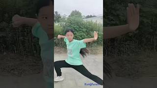 Little Heroine Hengshanepic kung fu training will blow your mindquotkungfu trenning karate [upl. by Barabas]