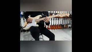 DEMO FENDER RICHIE KOTZEN STRATOCASTER JAPAN 2023  Guitar Shop Barcelona [upl. by Ahsilif]