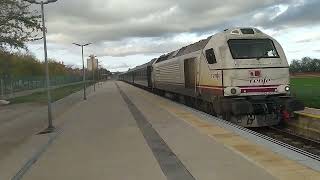 334003 por Illescas con tren turístico destino Cáceres [upl. by Aisatsan]