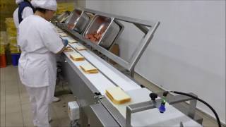 PLC CONTROLLED FULL AUTOMATIC TOST FILLING amp SANDWICH PACKING MACHINE [upl. by Ynaiffit]