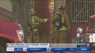 Earlymorning fire damages home on Chester Ave in Bakersfield [upl. by Cimbura]