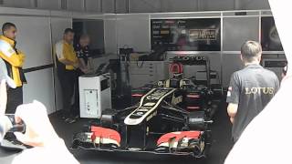 Lotus F1 исполняет Гимн России [upl. by Katee13]