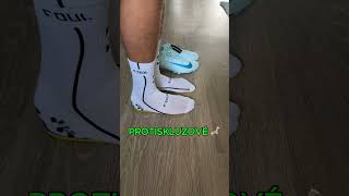 NORMÁLNÍ VS PROTISKLUZOVÉ🧦HRABI10  10 SLEVA NA FOUL martinhrabina [upl. by Atenahs]