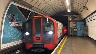 Victoria line train at Finsbury Park [upl. by Jo-Anne730]