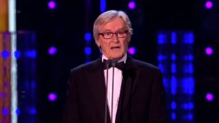 Anne Kirkbride tribute by William Roache at the ITV NTA 2015 [upl. by Yeloc]