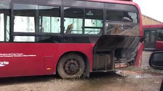 Cementerio de autobuses Yutong en Tucupita CHISMEVENNET [upl. by Ahsaeym346]