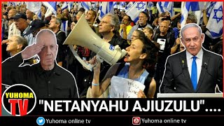 KIMENUKA ISRAEL Raia waandamana wakimtaka NETANYAHU ajiuzulu baada ya Kumtumbua YOAV GALLANT [upl. by Neyut368]