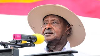 Museveni in Kyegegwa mixes Runyankore amp Rutooro to deliver message resolve land dispute in Kyaka [upl. by Haines]