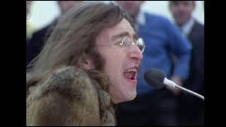 The Beatles  Dont Let Me Down Rooftop Performance 1969 John Lennons singing [upl. by Ytinav]