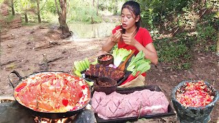 Yummy Pork Steak deep frying and Eating with vegetables NaturalFoodTVs [upl. by Shapiro]