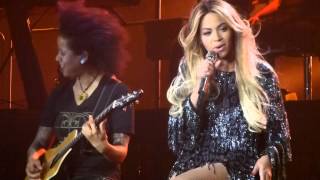 Beyoncé Irreplaceable Spanglish version live Barcelona [upl. by Nagad228]