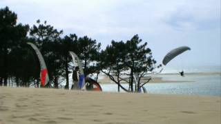 FILM WAGAS FESTIVAL 2009 DUNE DU PYLA PARAPENTE [upl. by Ulrich145]