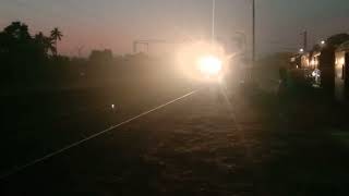 EARLY MORNING BLASTING HORN AT SAWANTWADI  LHF WDP4  22476 CBE  HSR EXP XINGS 50101 RN  MAO PASS [upl. by Auqinaj236]