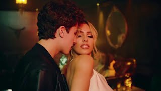 Anitta amp J Balvin  Downtown Official Lyric Video ft Lele Pons amp Juanpa Zurita  مترجمة بالعربية [upl. by Clotilda]