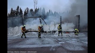 ZusmarshausenBurgau Komplettsperrung der A8  Sattelauflieger in Vollbrand [upl. by Enoch]