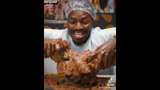 Kemz Mama My Sunshine crew try Lions Rib nigeriansvsfood mukbang food nigerianfoodie [upl. by Munroe927]