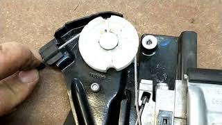 VW Beetle Convertible Replacement Power Window regulator cables too short  how to fix it [upl. by Nicholson]