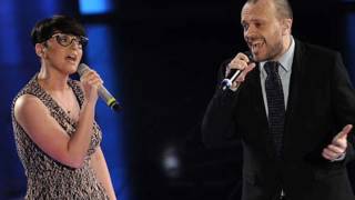 Max Pezzali e Arisa  Mamma mia dammi 100 lire [upl. by Allehcim]