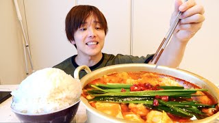 ヒカルに暴露されてから月収が爆上がりしてるので公開しながらもつ鍋とご飯3合食べる [upl. by Nassi]