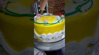 Yellow and white shade jelly cake Icing cake decorations Shorts [upl. by Ynnavoig]