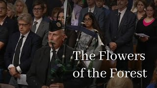 Bagpiper plays the Lament quotThe Flowers of the Forestquot HM Queen Elizabeth II 9th September 2022 [upl. by Auqcinahs]