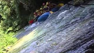 Rafting in Umbria sul fiume Corno a Biselli di Norcia con Gaia [upl. by Greenland648]