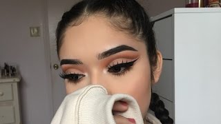 HOW TO  Achieve a DEFINED Cut Crease ♡ [upl. by Mullac289]