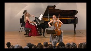 Schumann  Fantasy pieces op 73  Anouchka amp Katharina Hack  Classe d´Excellence  Gautier Capuçon [upl. by Eiddal64]