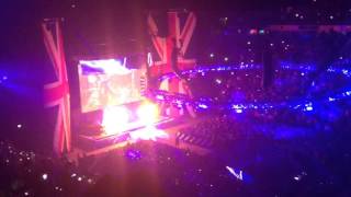 Undertaker and Kanes entrance Raw Manchester Monday 9th November 2015 [upl. by Notselrahc918]