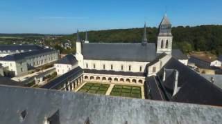 Étonnant Patrimoine  labbaye royale de Fontevraud [upl. by Junji]