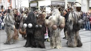 Krampuslauf München Marienplatz 2015  Gruselige Gesellen unterwegs [upl. by Mclyman]