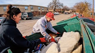 The Dumpsters Were Full Today – We Found Decor Appliances Clothing and MORE [upl. by Feigin]