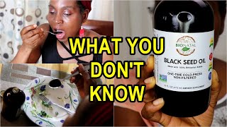 Black Seed Oil Uses and Benefits Health Skin Hair Growth and Side Effects [upl. by Alur341]