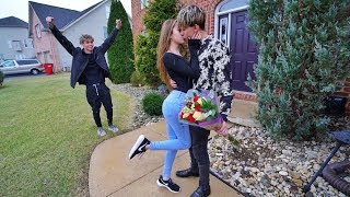 I ASK HER TO BE MY GIRLFRIEND ON CAMERA [upl. by Sal]