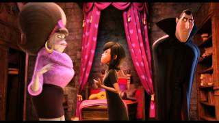 HOTEL TRANSYLVANIA 3D  Very Loud [upl. by Ailicec]