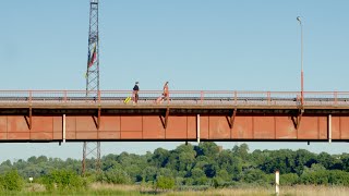 Miestasvienkryptis koridorius iš čia – ekskursijų pas gimines ir dirbti [upl. by Lash]