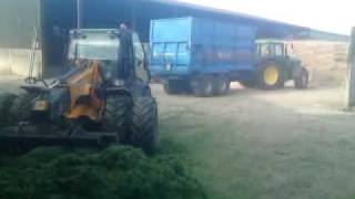 JCB 310S CLAMPING SILAGE 2010 [upl. by Denny461]