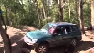 Rav4 off road rock crawling in the watagans Extreme offroad [upl. by Salli]