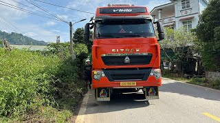 Rescue of 100ton cargo tractor with rear axle misaligned Giang repairer car [upl. by Afrika]