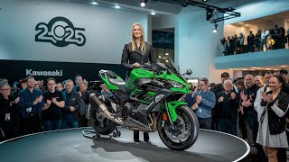 2025 New Kawasaki Ninja Z1000 SX Finally Introduced [upl. by Donovan]