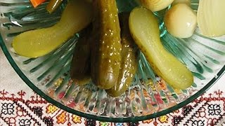 طريقة تحضير البصل المخللPickled OnionsPetits oignons marinés au vinaigre [upl. by Niryt]