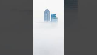 Mistige ochtend in Rotterdam zag jij het ook euromast rotterdam mist fog [upl. by Petr20]