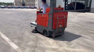 Floor sweeping machine compact street sweeper runway road sweepers street sweepers [upl. by Belvia]