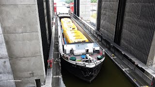 AIDAcosma  for the first time ever on YouTube  lifeboats rides a giant shiplift  4KQualityVideo [upl. by Enitsua802]