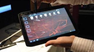 Motorola Xoom 2 demo [upl. by Neenaej]