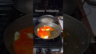 Huevos divorciados musica reflexionar cocina [upl. by Notnelc]